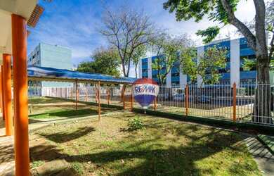 Imagem 4: Escola Cruzeiro Novo. Imóvel novoe701m² de Área