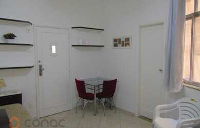 Imagem: A kitnet possui 1 Dormitório, 1 Banheiro, 20m² de Área, Ar-condicionado