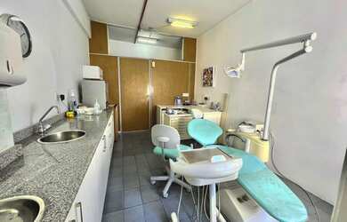 Imagem: O depósito possui 28m² de Área e está localizado em Centro