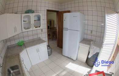 Imagem 9: Casa à venda com 300 m² por R$ 1.200.000 - Praia da Ferrugem - Garopaba/SC