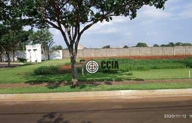 Imagem: O terreno possui 448m² de Área e está localizado em Três