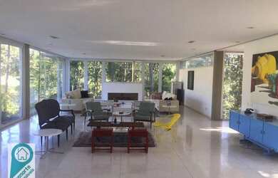 Imagem 4: Maravilhosa Casa C/ Publicação em Revistas Sem Vizinhos Repleta de Mata...