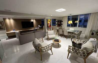 Imagem 1: Apartamento para Venda em Salvador, Barra, 2 dormitórios, 1 suíte, 2 banheiros, 2 vagas