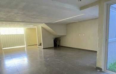 Imagem 3: CAXIAS DO SUL - Casa Padrão - Colina Sorriso