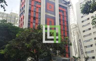 Imagem: O depósito possui 1 Vaga na garagem, 37m² de Área e está