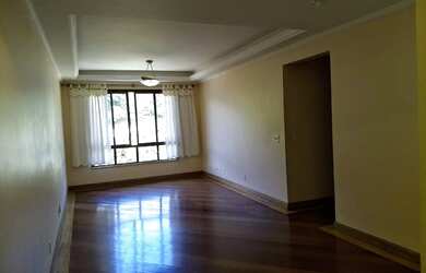 Imagem: O apartamento possui 3 Dormitórios, 2 Banheiros, 2 Vagas na