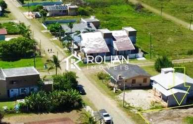 Imagem: O terreno possui 296m² de Área e está localizado em Arroio