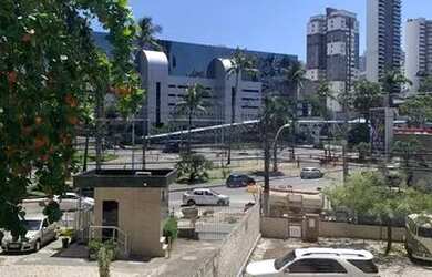 Imagem 1: Alugo 3/4, suíte, garagem, em frente ao Shopping Barra