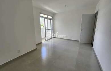 Imagem: O apartamento possui 2 Dormitórios, 2 Banheiros, 2 Vagas na