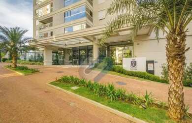 Imagem: O apartamento possui 3 Dormitórios, 5 Banheiros, 3 Vagas na