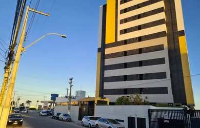 Imagem: O apartamento possui 3 Dormitórios, 2 Banheiros, 1 Vaga na