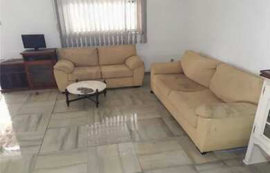 Imagem: A casa possui 2 Dormitórios, 1 Banheiro e 60m² de Área e