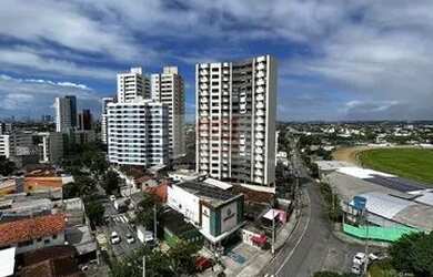 Imagem 6: Edf. Joaquim Bandeira. Piscina, Varanda, 68m² de Áreae1 Vaga na garagem
