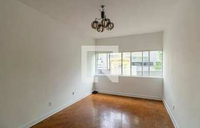 Imagem: O apartamento possui 1 Dormitório, 1 Banheiro, 45m² de Área