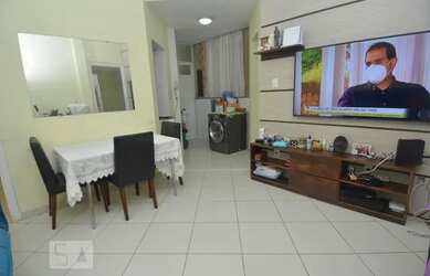 Imagem: O apartamento possui 3 Dormitórios, 2 Banheiros e 81m² de