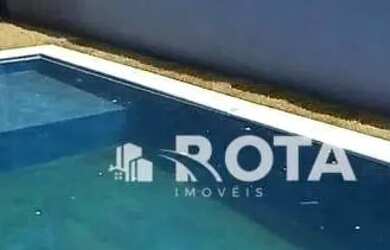 Imagem 2: Casa 3 suítes, piscina e FOTOVOLTÁICA