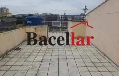 Imagem: A casa possui 5 Dormitórios, 4 Banheiros, 2 Vagas na garagem