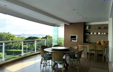 Imagem: O apartamento possui 4 Dormitórios, 5 Banheiros, 3 Vagas na