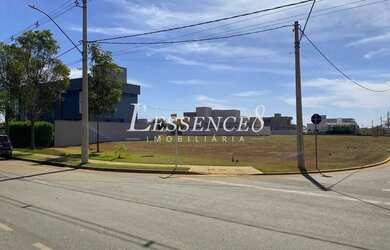 Imagem: O terreno possui 402m² de Área e está localizado em Terras