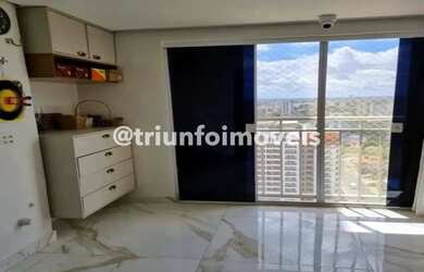 Imagem: O apartamento possui 3 Dormitórios, 1 Banheiro, 2 Vagas na