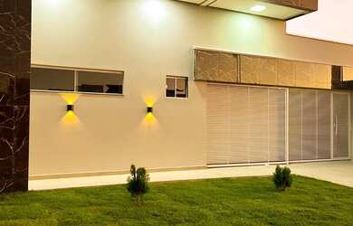 Imagem: A casa em condomínio possui 3 Dormitórios, 2 Banheiros, 2