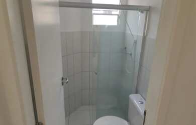 Imagem: O apartamento possui 2 Dormitórios, 1 Banheiro, 2 Vagas na