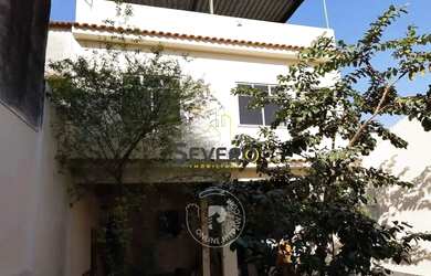 Imagem: A casa possui 2 Dormitórios, 2 Banheiros, 155m² de Área e