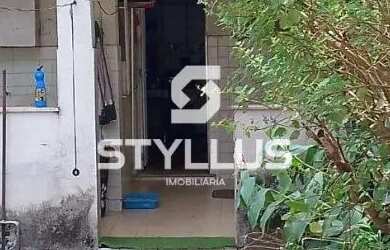 Imagem: A casa possui 3 Dormitórios, 3 Banheiros, 1 Vaga na garagem