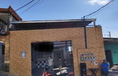 Imagem: O depósito possui 100m² de Área e está localizado em Nossa