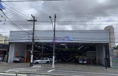 Imagem: O depósito possui 5 Vagas na garagem, 785m² de Área e está