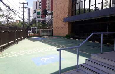 Imagem 3: Prédio Edifício inteiro na Av. Juracy Magalhães (Venda ou Locação