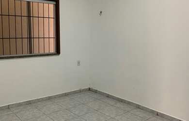 Imagem 6: VENDO Casa com 3 dormitórios