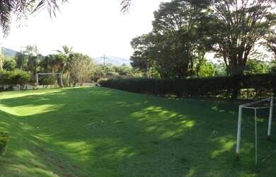 Imagem 6: Casa a venda em Atibaia, portaria e rondas. 5 suites, 2.000m² de terreno