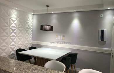 Imagem: O apartamento possui 2 Dormitórios, 1 Banheiro, 1 Vaga na garagem