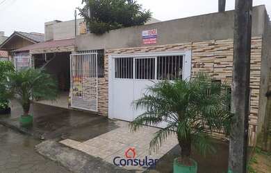 Imagem: A casa possui 5 Dormitórios, 2 Banheiros, 3 Vagas na garagem