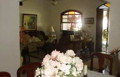 Imagem 9: OPORTUNIDADE. Piscina, Churrasqueira, Área de serviçoe242m² de Área