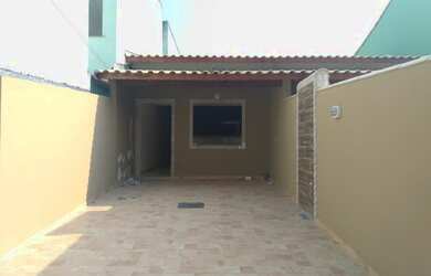 Imagem: A casa possui 2 Dormitórios, 2 Banheiros, 1 Vaga na garagem