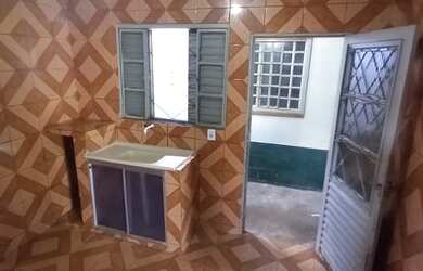 Imagem 10: Brazil Imobiliária Vende Lote com 02 Moradias na Quadra 309 de Santa...