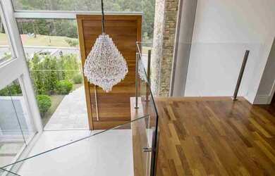 Imagem 3: Oportunidade. Piscina, Churrasqueira, 540m² de Áreae2 Vagas na garagem