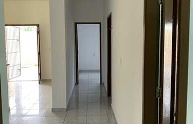 Imagem 5: VENDO Casa com 3 dormitórios