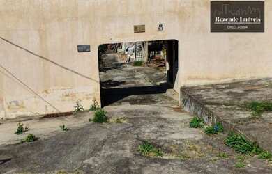 Imagem: O terreno possui 408m² de Área e está localizado em Mossunguê