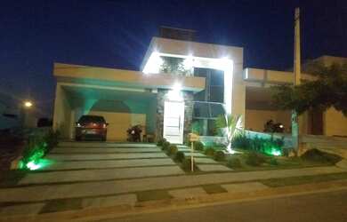 Imagem: A casa em condomínio possui 3 Dormitórios, 3 Banheiros, 4