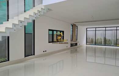 Imagem 2: Santana de Parnaíba - Casa Padrão - Tamboré 11