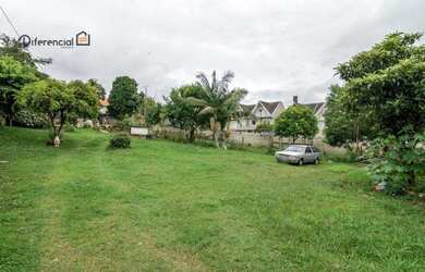 Imagem: O terreno possui 1.958m² de Área e está localizado em Orleans