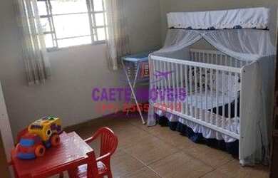 Imagem 2: EXCELENTE CASA. Varanda, 180m² de Área, 2 Vagas na garageme4 Dormitórios