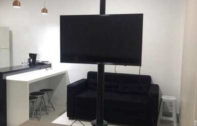 Imagem: O apartamento possui 1 Dormitório, 1 Banheiro, 33m² de Área