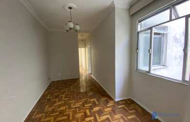 Imagem: O apartamento possui 3 Dormitórios, 2 Banheiros, 92m² de Área