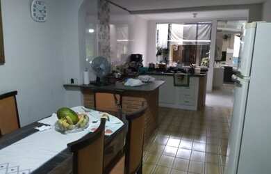 Imagem 13: Ampla Casa Térrea 3 dormitórios com edícula por R$ 610.000 - Vila Nova Sorocaba - Sorocaba