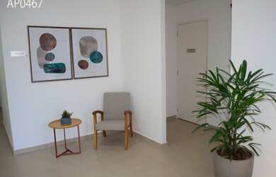 Imagem: O apartamento possui 2 Dormitórios, 1 Banheiro, 2 Vagas na