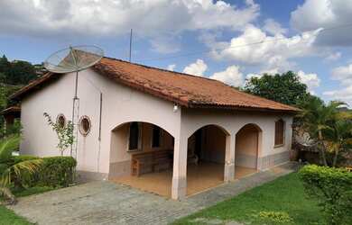 Imagem: A fazenda possui 2.000m² de Área e está localizado em Mairinque